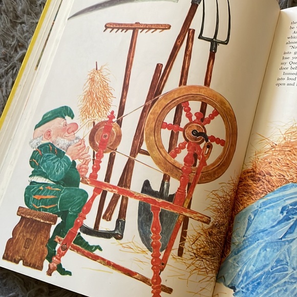 Vintage Hard Cover Story Anthology 1977 Golden Book of Grimm’s Fairy Tales - Picture 14 of 15